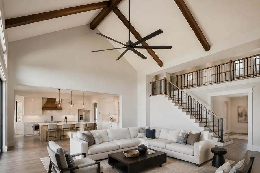 High ceiling fan airflow comfort zone in a living room
